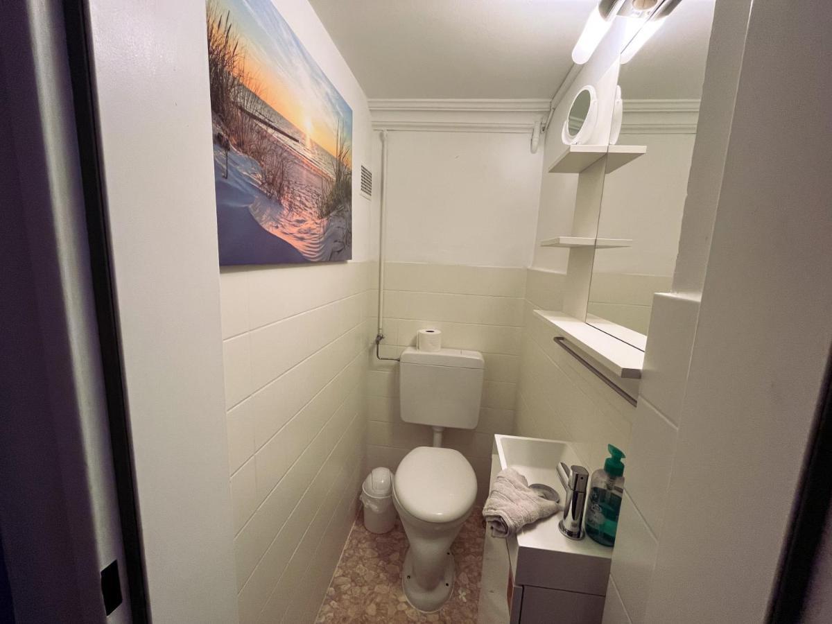 Apartment Hirsch: Wohnung Fuer Die Ganze Familie Mit Disney+ ブラウンラーゲ エクステリア 写真